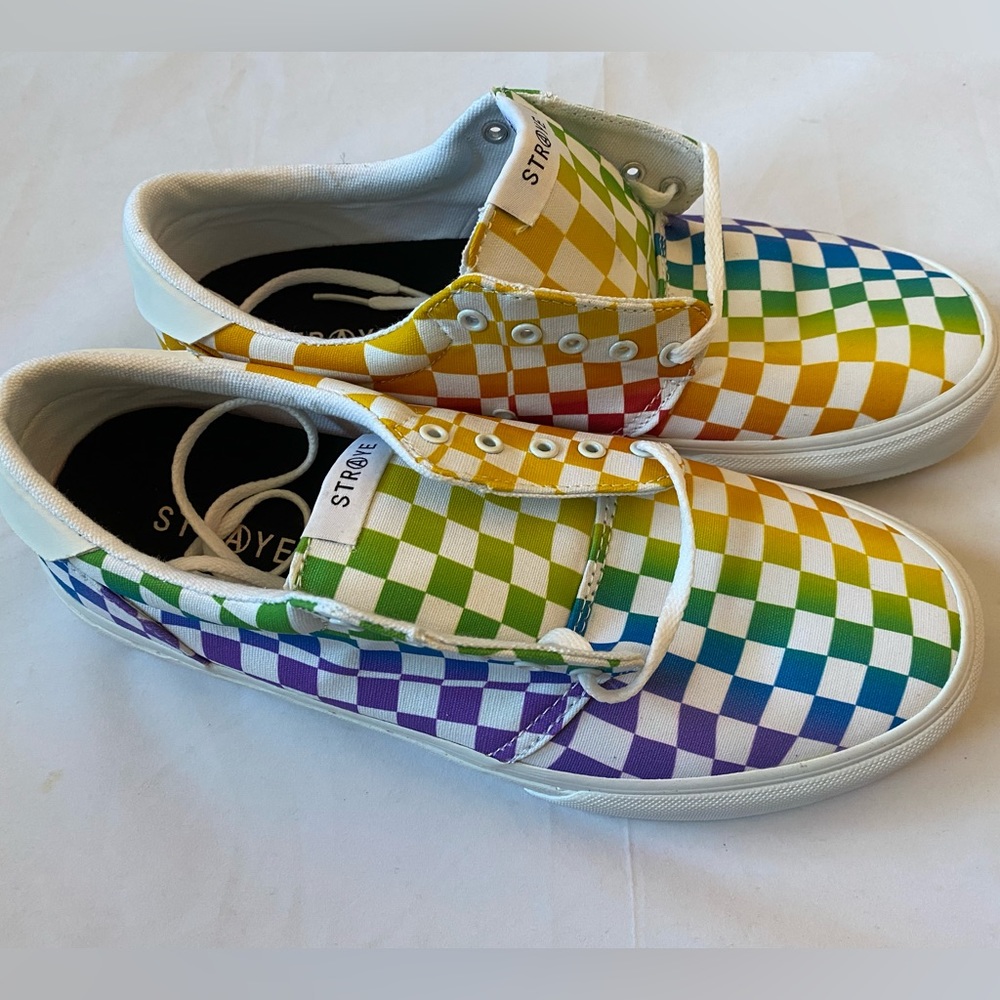 Straye shoes sneakers Size 9 men or 10.5 women brand new vans RVCA HUF supreme
